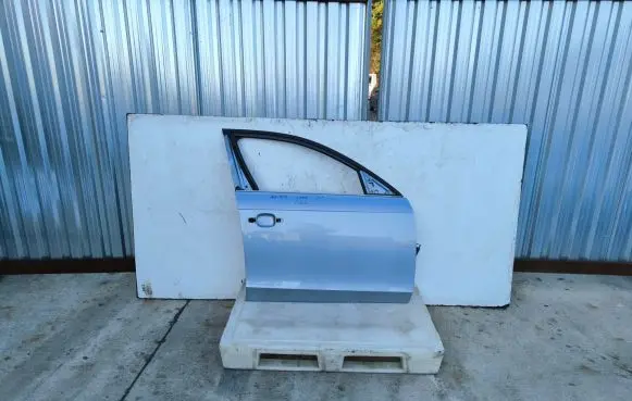 Audi A4 S4 B8 8K Front door