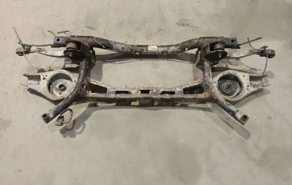 Seat Leon (1P) Rear subframe