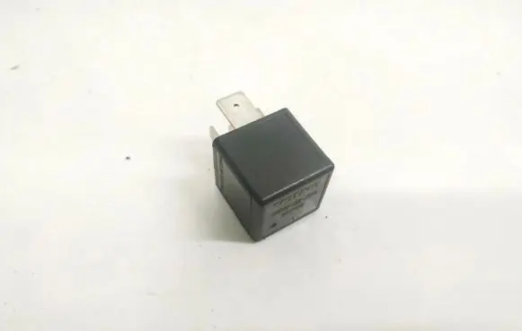Volvo S40 Other relay 9441160 V23134A52X345