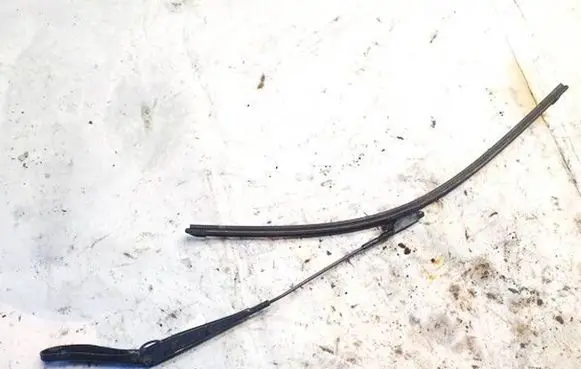 Ford Mondeo MK IV Front wiper blade arm 7s7117526ac