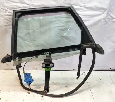 Audi A4 S4 B6 8E 8H Rear door window/glass frame 