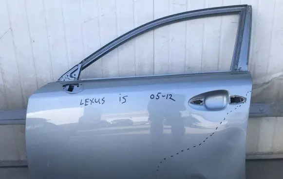Lexus IS 220D-250-350 Front door