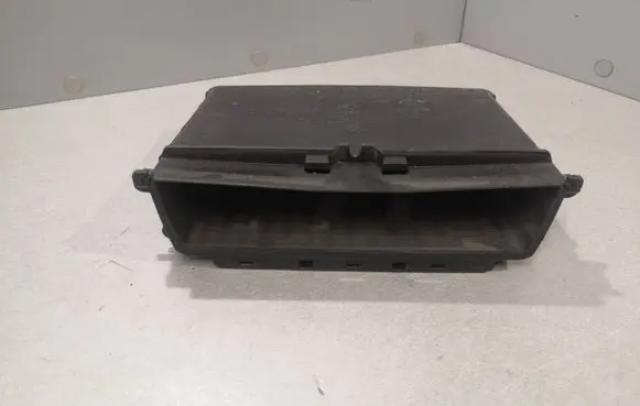 BMW 5 E60 E61 Dashboard storage box/compartment 9139391 52850610 517456