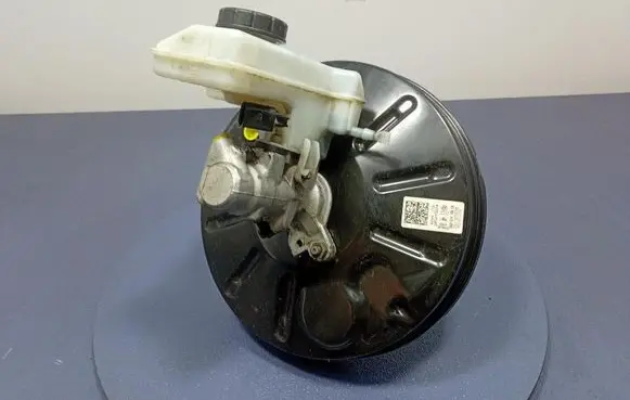Volkswagen Golf Sportsvan Brake booster 5Q1614105CK