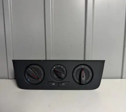 Seat Ibiza IV (6J,6P) Climate control/heater control trim FJP6J0820045 6J0820045