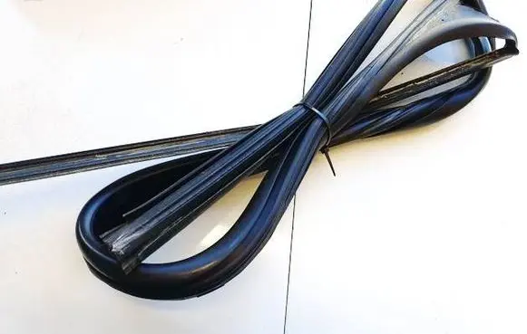 Peugeot 307 Rubber seal rear door 9634454499