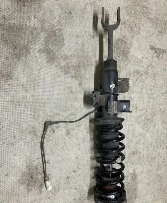 BMW 7 F01 F02 F03 F04 Front shock absorber with coil spring 37116796924 6796924