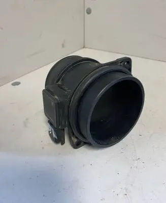 Volvo V50 Mass air flow meter 9645948980