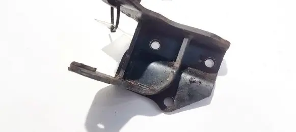 Hyundai i30 Engine mounting bracket u16 u-16
