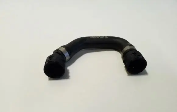 Mercedes-Benz EQB Electric car engine cooling hoses/pipes A2438304400