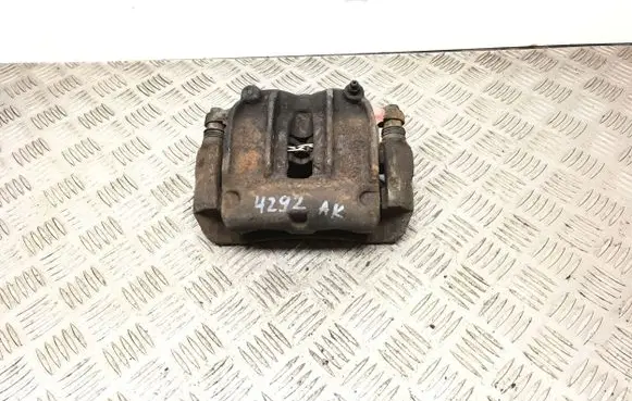 Nissan Terrano Rear brake caliper