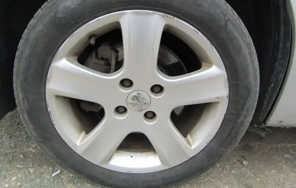Peugeot 307 CC R12 alloy rim 