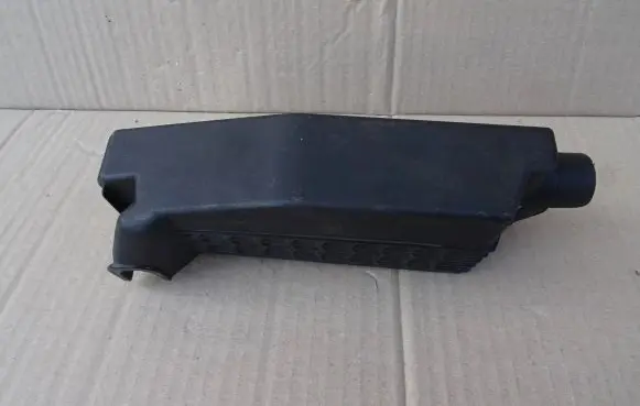 Mercedes-Benz A W176 Other engine bay part A6071530275 0113621A 136221A