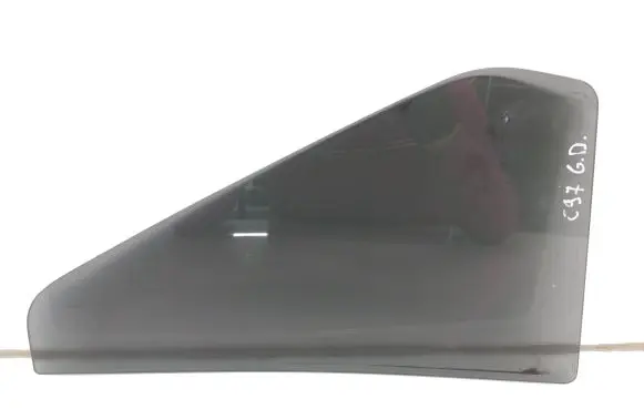 Hyundai Santa Fe Rear vent window glass 43R000385 Dot748as3