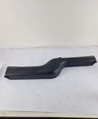 Land Rover Discovery 3 - LR3 Tailgate/boot lid cover trim erq000104