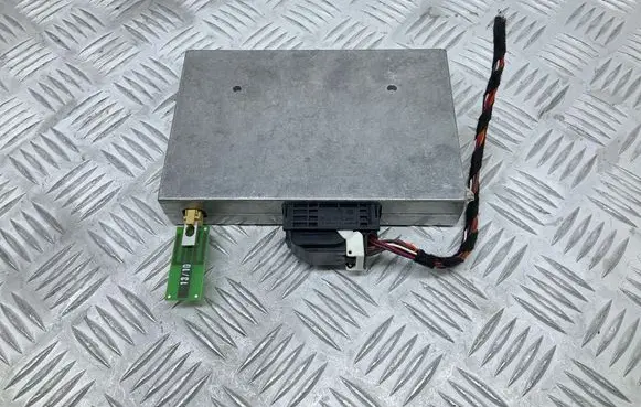 Audi A4 S4 B8 8K Bluetooth control unit module 8T0862335D