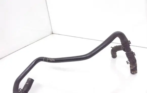 Audi A1 Engine coolant pipe/hose 6R0122109Q
