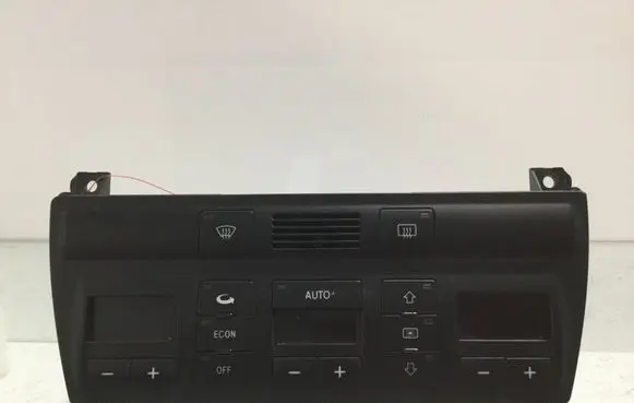 Audi A6 S6 C5 4B Air conditioner control unit module 4B0820143AE