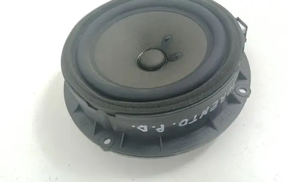 KIA Sorento Front door speaker 963302P801