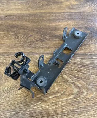 Renault Master III Fuel filter bracket/mount holder 320935104r