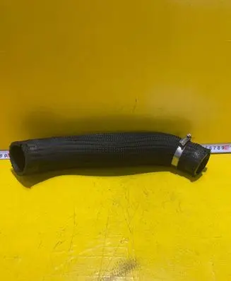 Intercooler hose/pipe