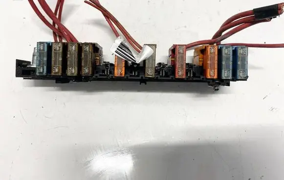 Fuse box set