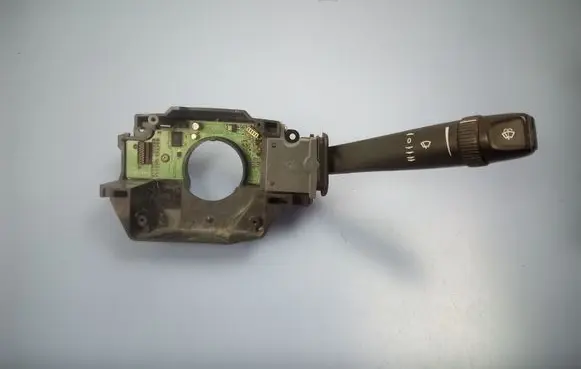 Volvo S60 Wiper control stalk 30658652 03W19A