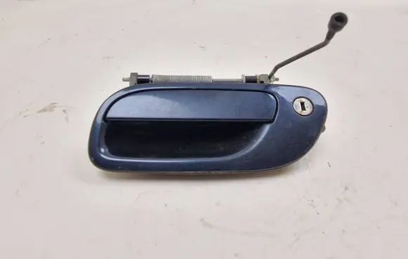 Volvo V70 Front door exterior handle 
