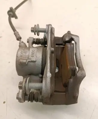 BMW 1 F40 Front brake caliper 49038