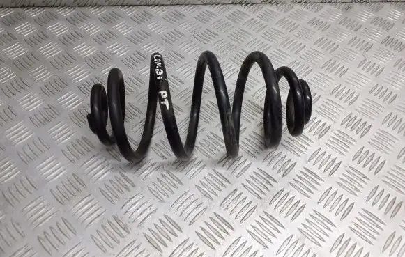 Volkswagen PASSAT B5 Rear coil spring