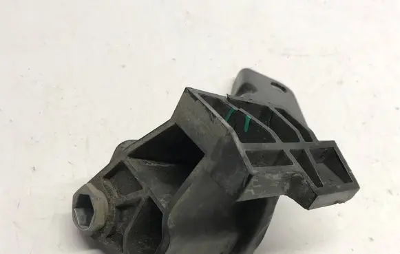 Mercedes-Benz EQS V297 Front bumper mounting bracket A2976207301
