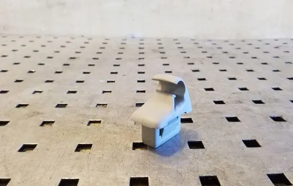Sun visor clip/hook/bracket