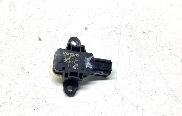 Volvo S60 Airbag deployment crash/impact sensor 30798030