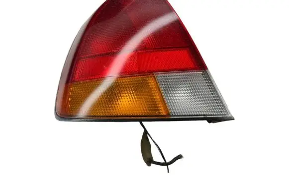 Mitsubishi Carisma Rear/tail lights MB944543 29210102