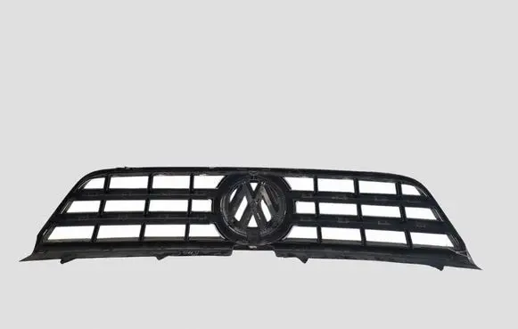 Volkswagen Touareg I Front bumper upper radiator grill 7L6853651A