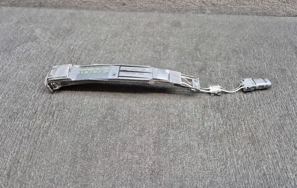 Audi Q7 4M Rear door exterior handle 4G8927753B 4G8927753