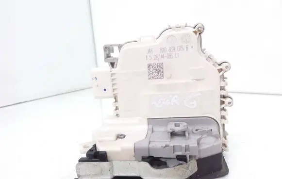 Audi A1 Rear door lock 8X0839015B
