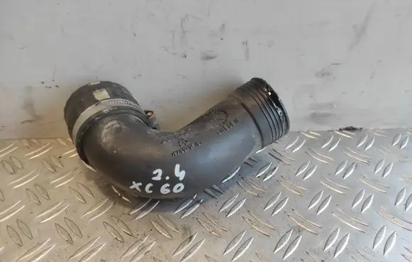 Volvo XC60 Intercooler hose/pipe