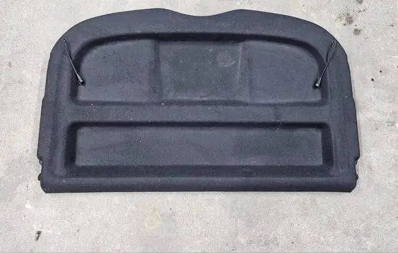 Parcel shelf