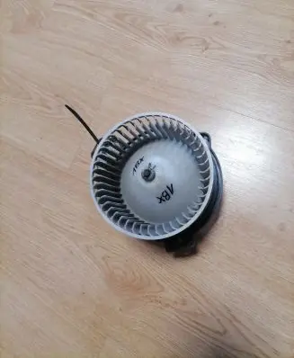 Suzuki Wagon R+ Heater fan/blower 8940000050