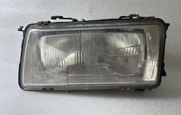 Audi 80 90 B3 Headlight/headlamp 084411107L