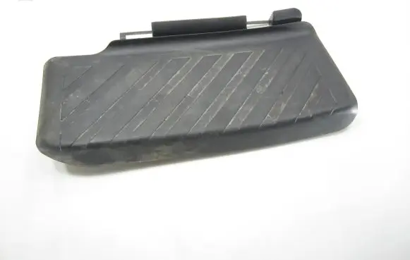 Volkswagen PASSAT B8 Foot rest pad/dead pedal 5Q1864777C