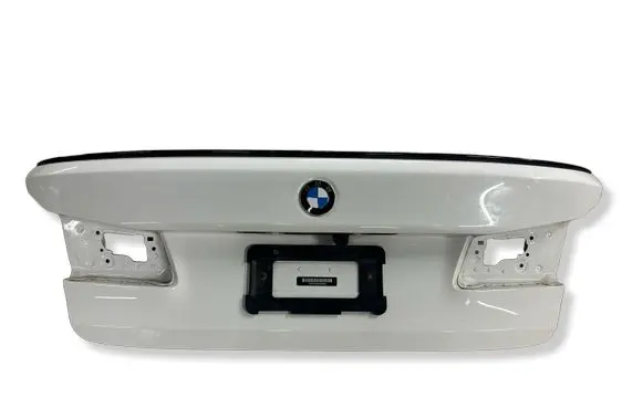 BMW M5 F90 Tailgate/trunk/boot lid 41007440695 ALPINWEISSIII(300)