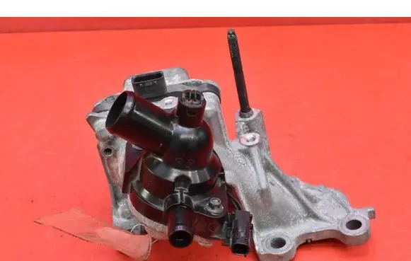 Toyota Yaris Water pump 