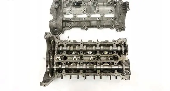 Mercedes-Benz B W245 Engine head R6400162201