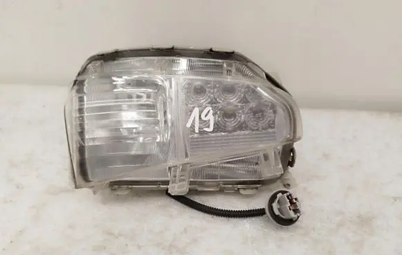 Toyota Prius+ (ZVW40) LED Daytime headlight 