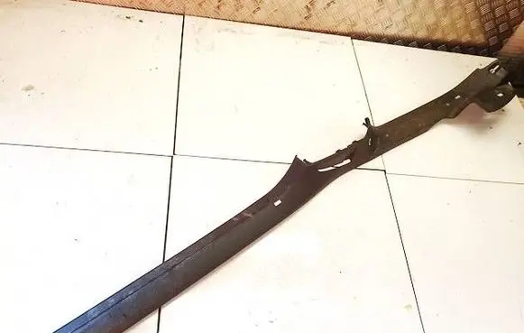 Volkswagen PASSAT B7 Front sill trim cover 3C0853370
