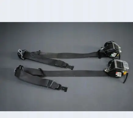 Opel Zafira C Front seatbelt 13312742