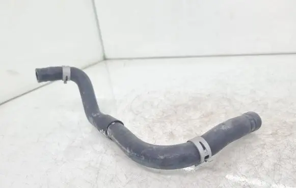 Toyota GT 86 Engine coolant pipe/hose