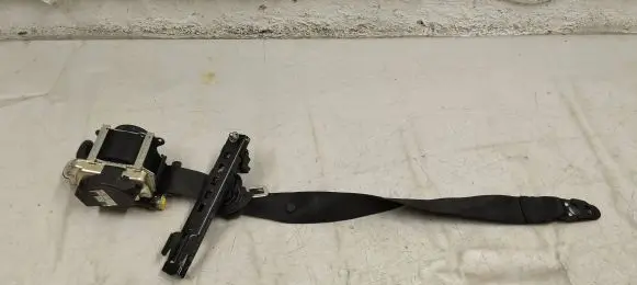 Mercedes-Benz GLC X253 C253 Front seatbelt A2058600285